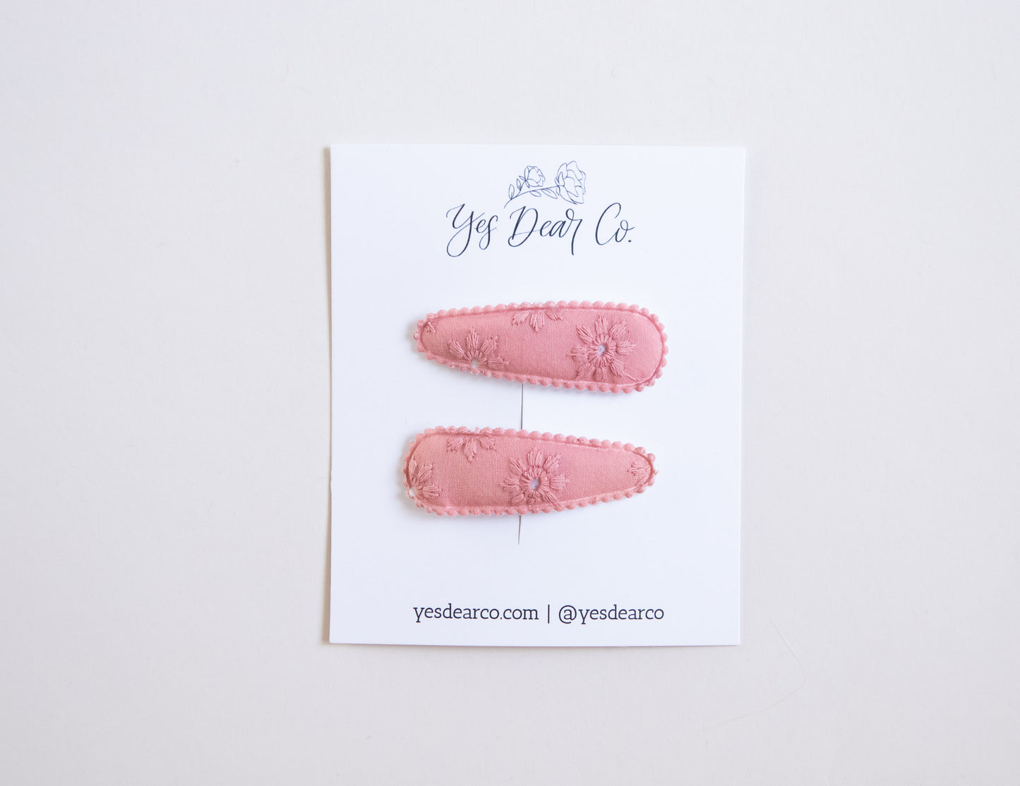 Raspberry Eyelet | Oval Snap Clip
