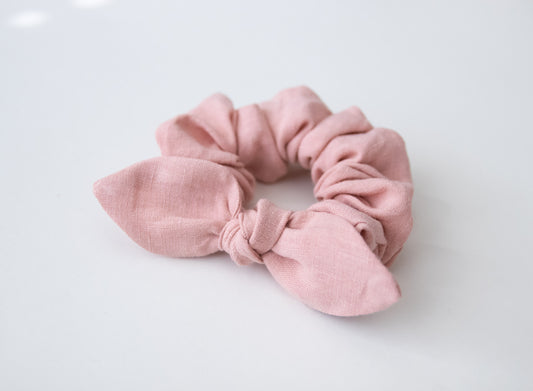 Blossom Linen | Bow Scrunchie
